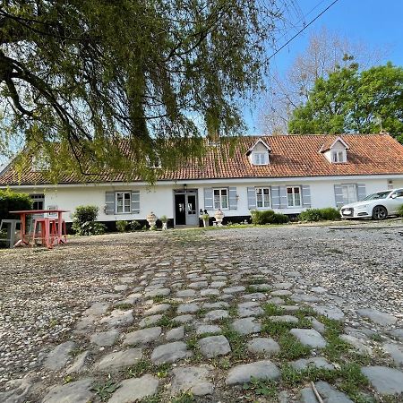 Le Clos Dessyag Montcavrel Exterior photo