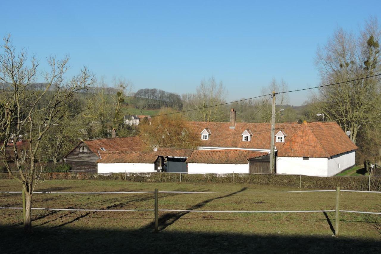 Le Clos Dessyag Montcavrel Exterior photo